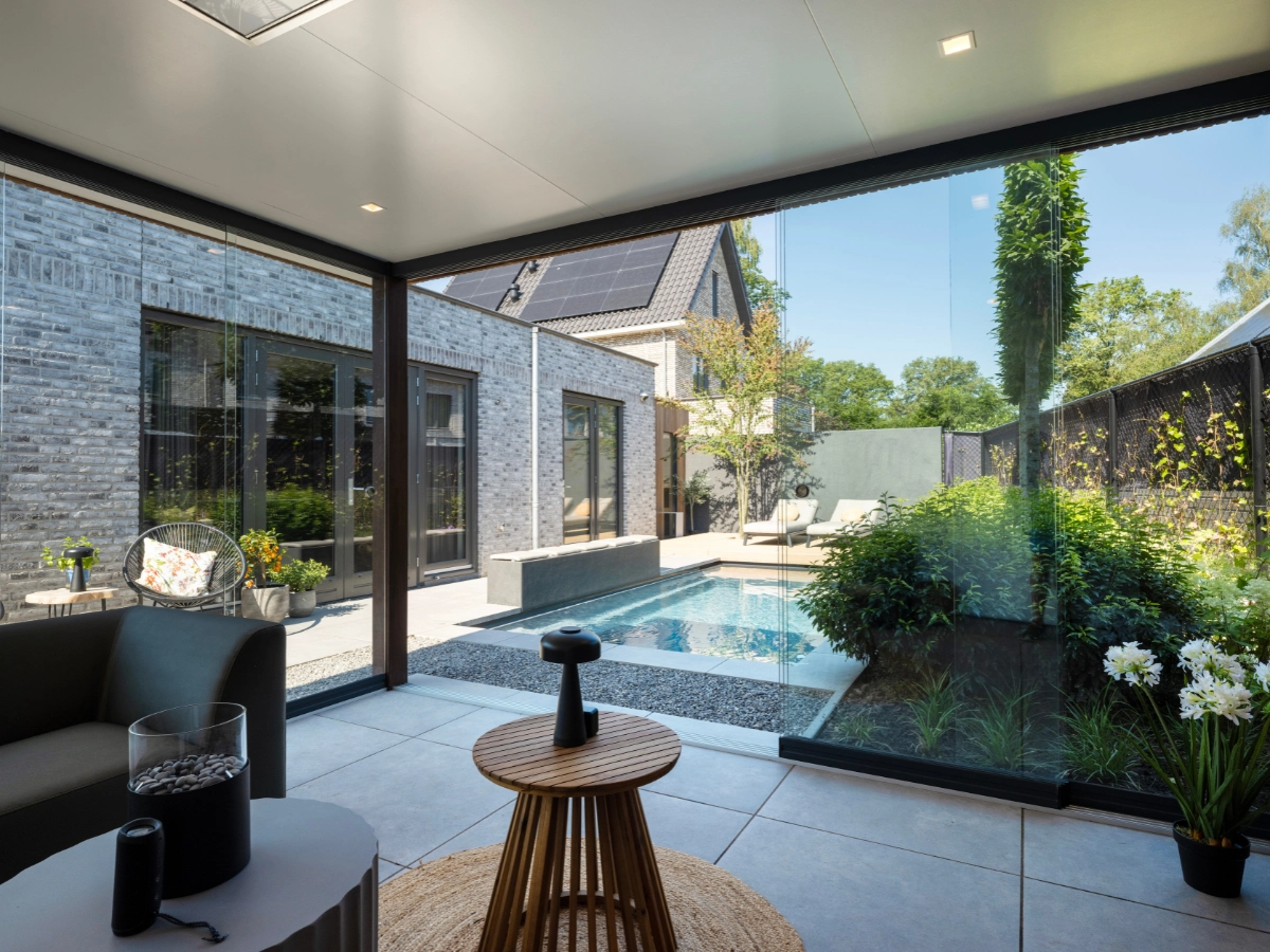 Classic Anthracite Pool